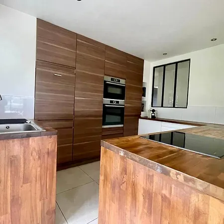 Appartamento Le Papillon F3 Moderne Avec Terrasse Et Parking