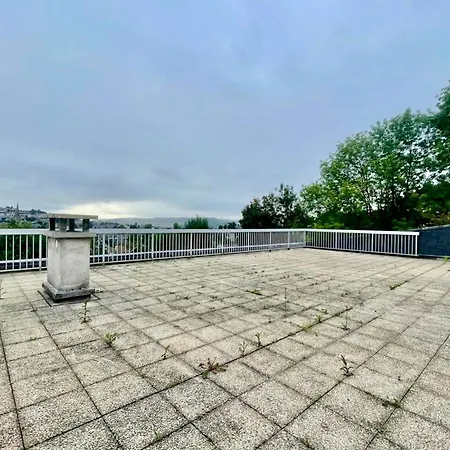 Le Papillon F3 Moderne Avec Terrasse Et Parking Lägenhet Mont-Saint-Aignan