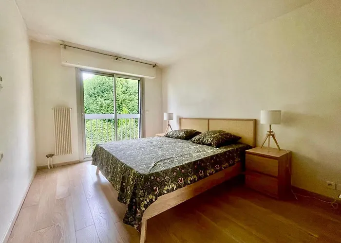 Le Papillon F3 Moderne Avec Terrasse Et Parking Appartamento